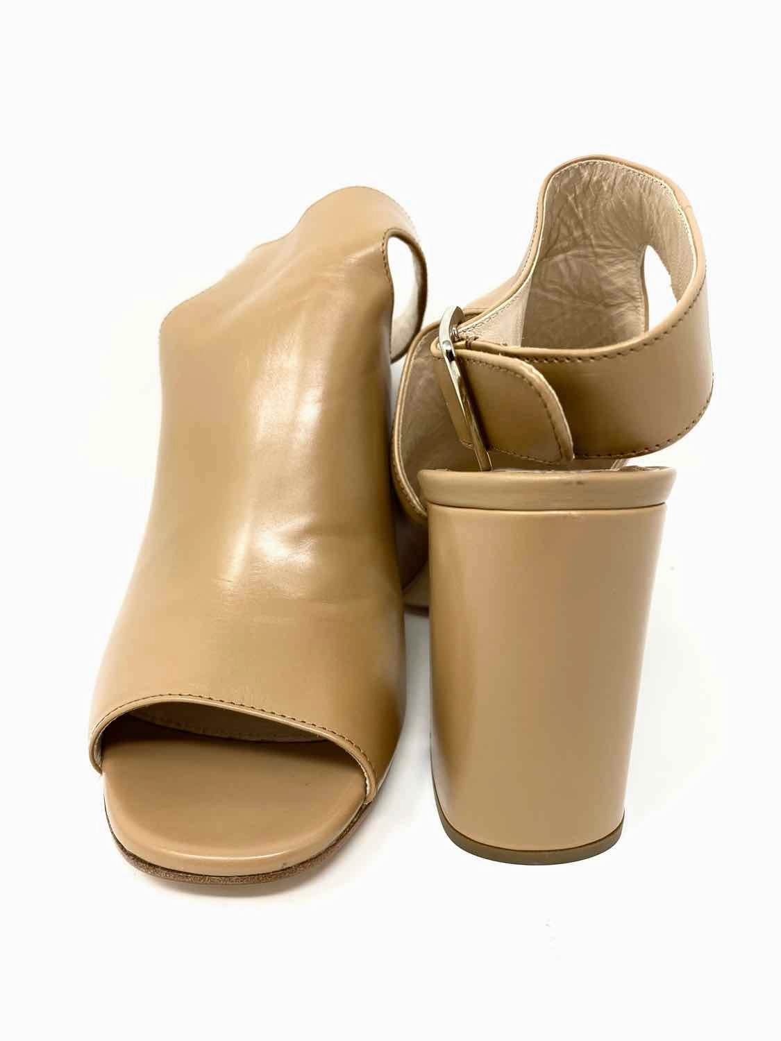Prada Women's Beige Peeptoe Leather Size 39.5/9.5 Sandals