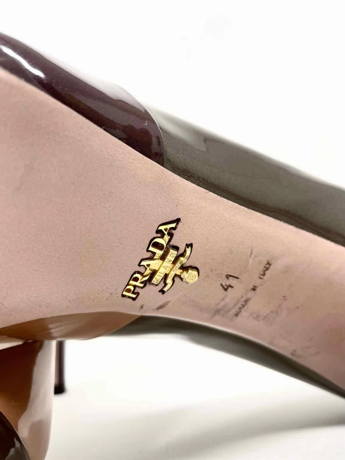 Prada Women's Brown Peeptoe Patent Leather Color Block Size 41/10 Pumps