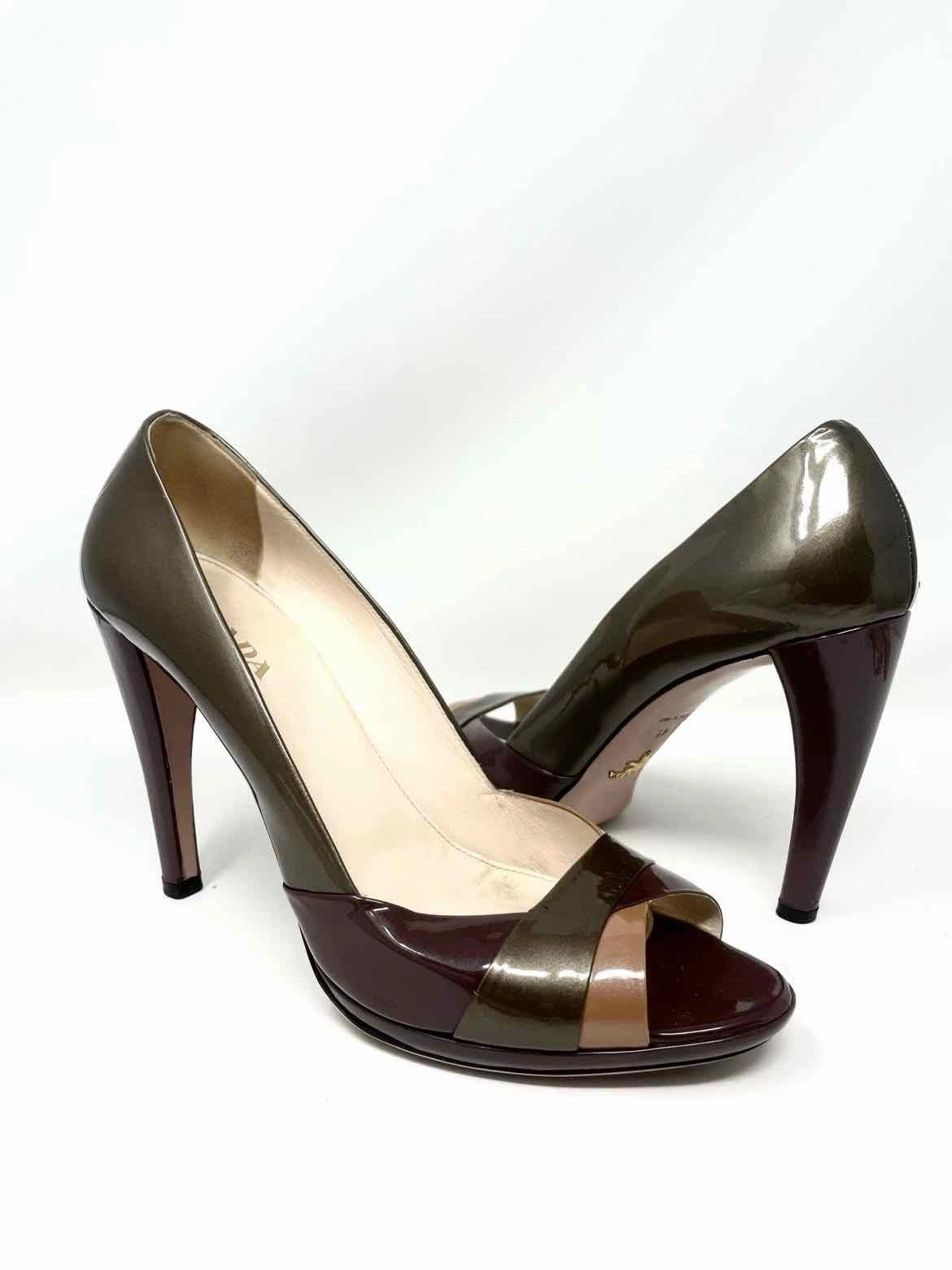 Prada Women's Brown Peeptoe Patent Leather Color Block Size 41/10 Pumps