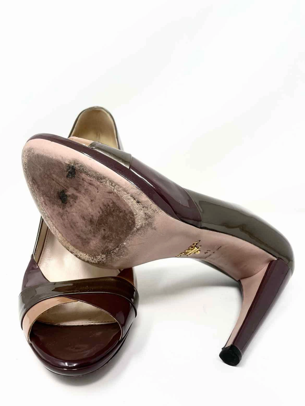 Prada Women's Brown Peeptoe Patent Leather Color Block Size 41/10 Pumps