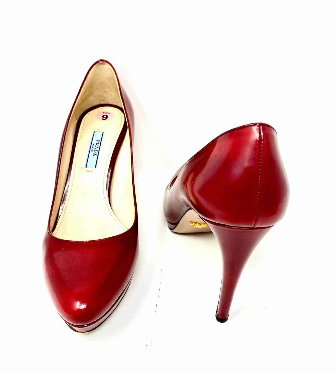 Prada Women's Red Stiletto Leather Size 39/9 Pumps